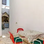 Kursan Apartmán *