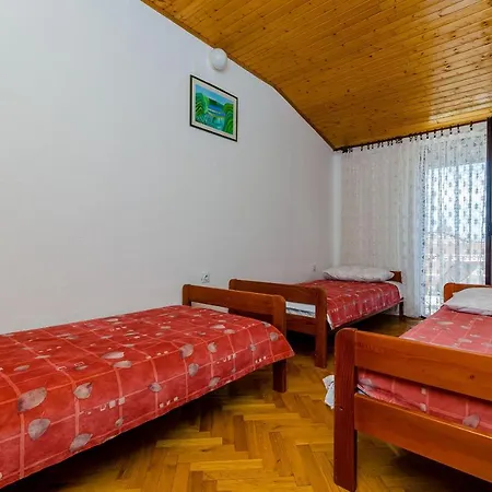 Апартаменти Kursan *